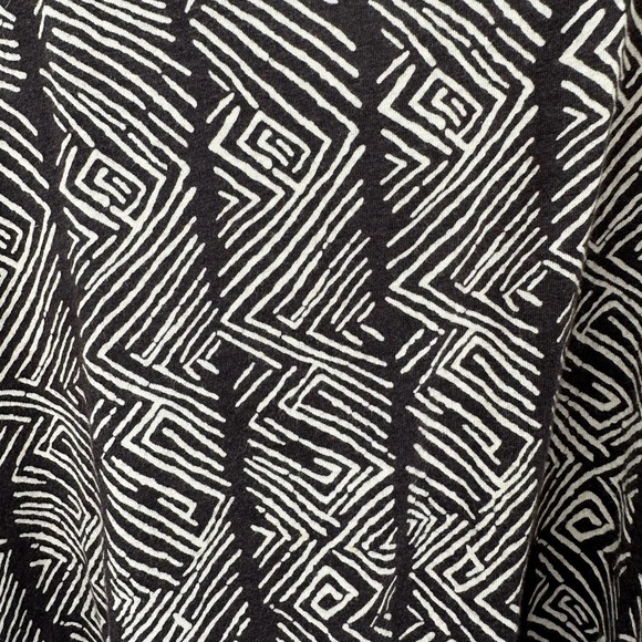 Volcom size small vinyl club tank crossover back tank top brown‎ cream print - Picture 3 of 5